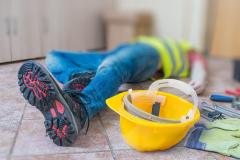1565700235-first-aid-at-work