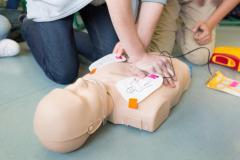 1565706618-emergency-first-aid